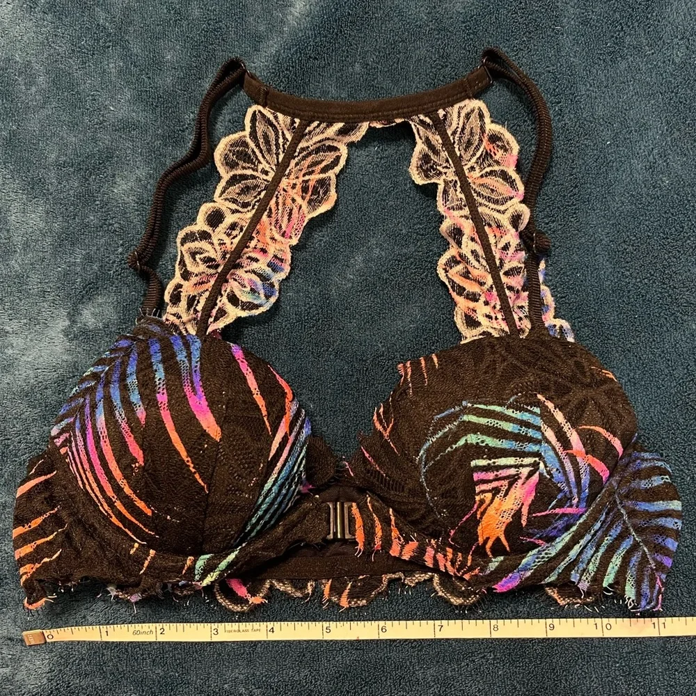 Pink by Victoria’s Secret Date Racerback Bra - Size 32A